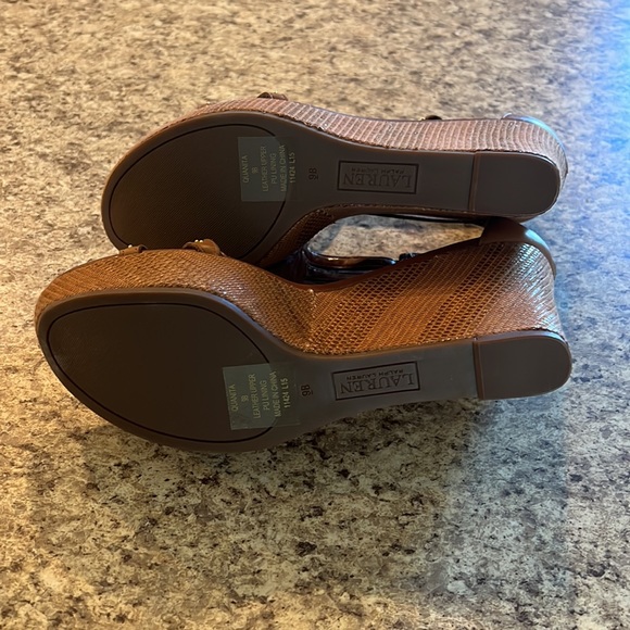 Lauren Ralph Lauren women’s shoes - Picture 2 of 11